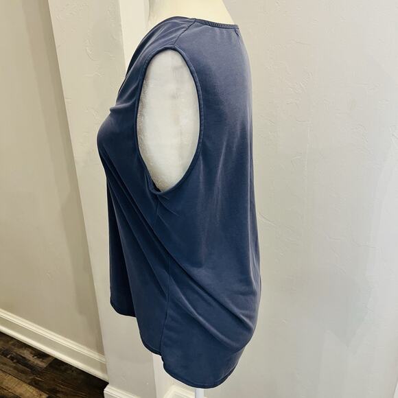 Green Envelope Women’s V Neck Sleeveless Shell Blue/Gray Size M (A0131) - Picture 2 of 5